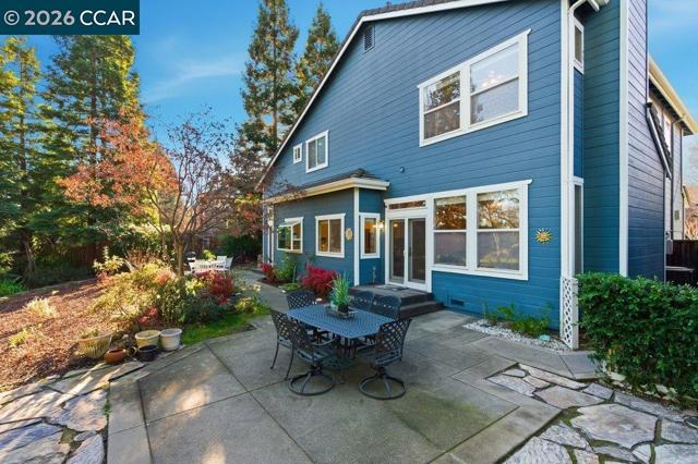 Image 48 of 51 For 811 Vineyard Ct