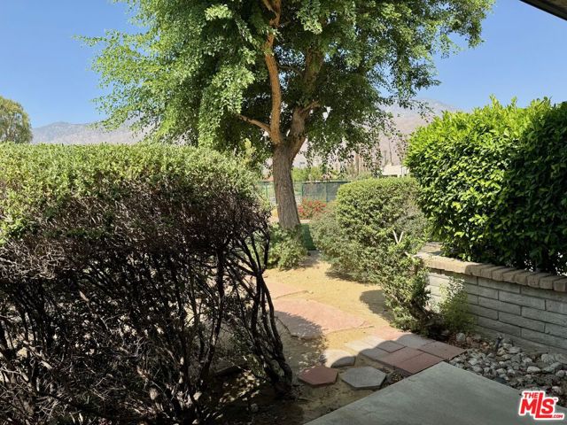 1931 Paseo Raqueta, Palm Springs CA: https://media.crmls.org/mediaz/e21fea0b-13e9-45f3-ac9b-e8d677b89e25.jpg
