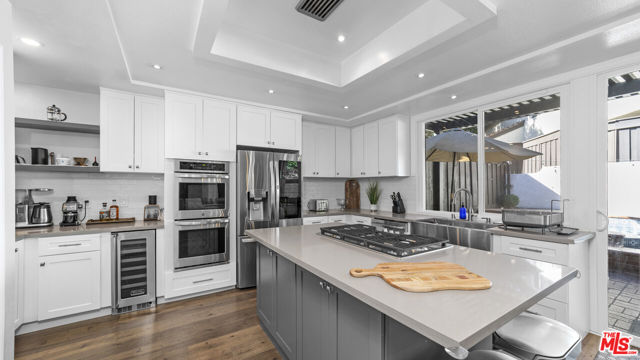 663 W Terrylynn Place, Long Beach CA: https://media.crmls.org/mediaz/e2201140-4e5d-4495-9b8e-8e6b88a4cc77.jpg