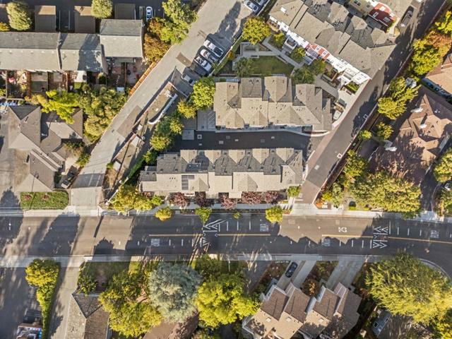 649 Sierra Vista Avenue, Mountain View CA: https://media.crmls.org/mediaz/e22130ac-257c-4f78-99ec-b27fa48328d1.jpg