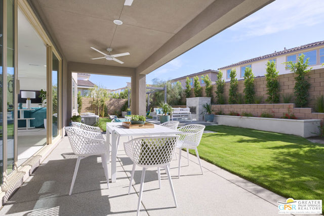 35803 Lasuen Street, Palm Desert CA: https://media.crmls.org/mediaz/e221cca1-3ae1-4b94-8937-98df472e5038.jpg