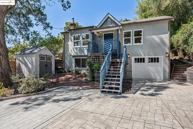 2847 Shasta Rd, Berkeley CA: https://media.crmls.org/mediaz/e221df5a-606e-4ea8-b3c6-cdcbd76c1e53.jpg