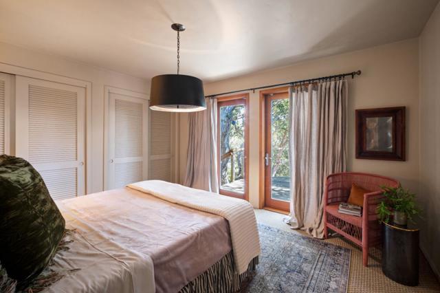 12500 Saddle Way, Carmel Valley CA: https://media.crmls.org/mediaz/e223746b-68f2-48fb-82fd-5150c1b182f4.jpg