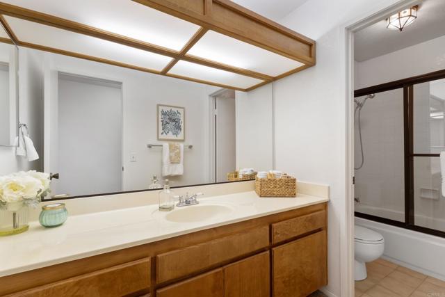 Detail Gallery Image 21 of 35 For 815 Boyle Ave, Escondido,  CA 92027 - 4 Beds | 3 Baths