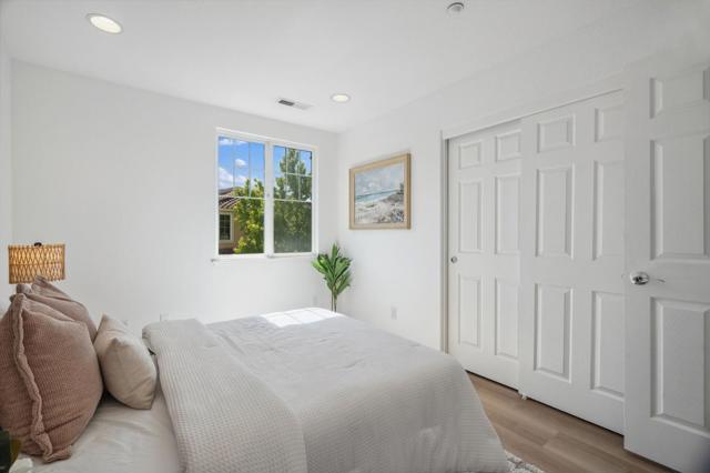 4440 Rivermark Parkway, Santa Clara CA: https://media.crmls.org/mediaz/e2250169-a8b8-43a8-84d8-74c0b8e58c93.jpg