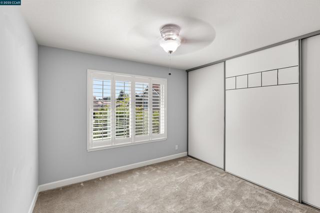 4403 Winterberry Ct, Concord CA: https://media.crmls.org/mediaz/e225fb74-023c-45a8-bafd-42f6948f2765.jpg