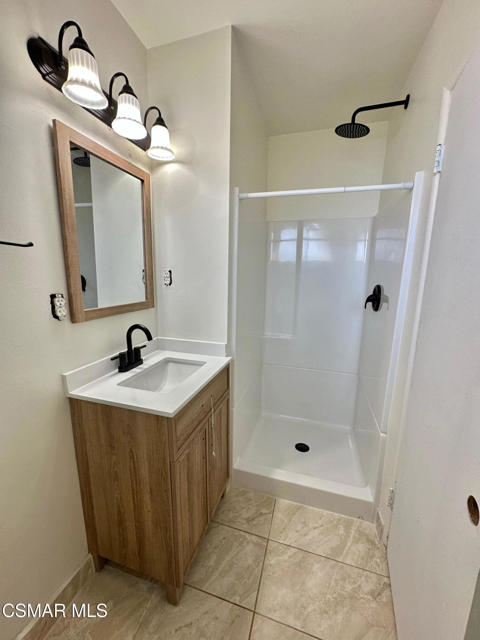 19101 Chase Street, Northridge CA: https://media.crmls.org/mediaz/e22610fd-3853-4826-a531-45e081c980a5.jpg