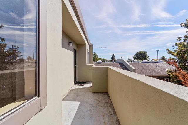 225 E Santa Inez Avenue, San Mateo CA: https://media.crmls.org/mediaz/e2264585-5fbb-4af0-8cce-300def7096b0.jpg