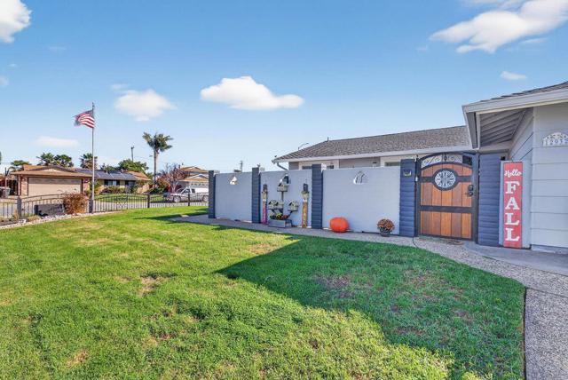 12932 Truman Street, Salinas CA: https://media.crmls.org/mediaz/e2283095-d3c9-4733-a9c6-bad85321be70.jpg