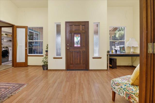 1222 Via Del Sol Road, Salinas CA: https://media.crmls.org/mediaz/e2290118-0a42-4cee-bf57-a6dcc13b3f22.jpg