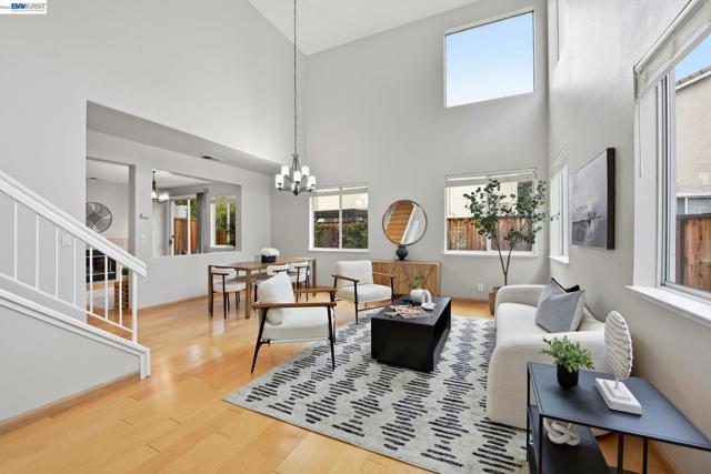 Image 11 of 55 For 15518 Harbor Way