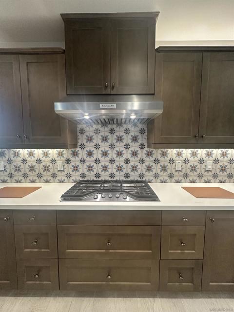 751 Merit Dr, San Marcos CA: https://media.crmls.org/mediaz/e22b0cc5-edab-4b32-a51e-fc9824565498.jpg