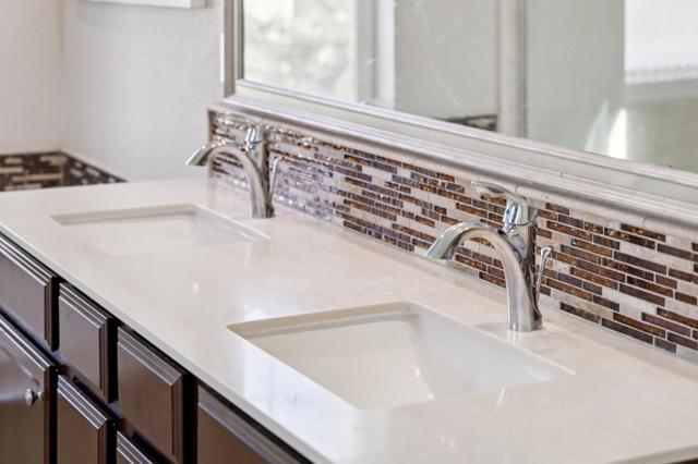 2521 Apricot Way, Gilroy CA: https://media.crmls.org/mediaz/e22c5016-d075-4d92-ba2f-9cefa48c0d01.jpg