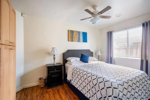 4435 Summer Dr, Oceanside CA: https://media.crmls.org/mediaz/e22c533a-2e09-46bd-a4c7-69b620082aed.jpg