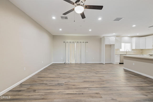 Detail Gallery Image 10 of 35 For 40719 E 171st Street St, Lake Los Angeles,  CA 93535 - 4 Beds | 2 Baths