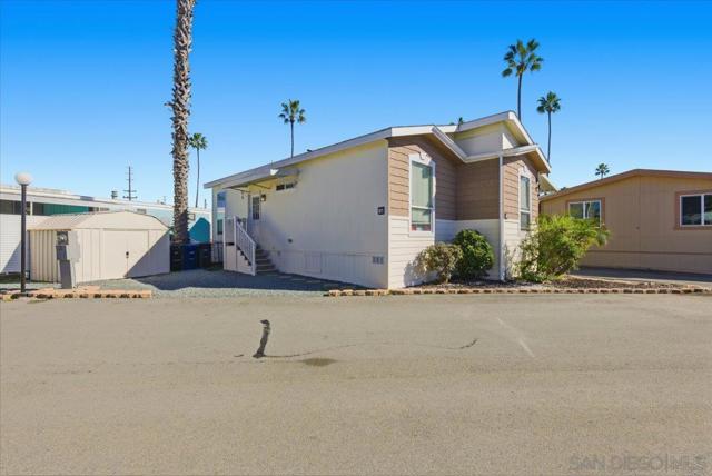 1100 Industrial Blvd, Chula Vista CA: https://media.crmls.org/mediaz/e22db561-4ecd-4783-b363-25bcf89566f5.jpg