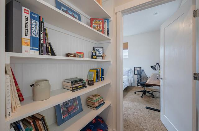 17210 Logan Street,  CA: https://media.crmls.org/mediaz/e22de768-3a93-4c94-acd9-501d2a04854c.jpg