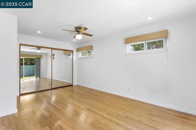 16080 Via Del Sol, San Lorenzo CA: https://media.crmls.org/mediaz/e22e1c63-4f91-4cc5-a4ff-7ff2ca39c6f1.jpg