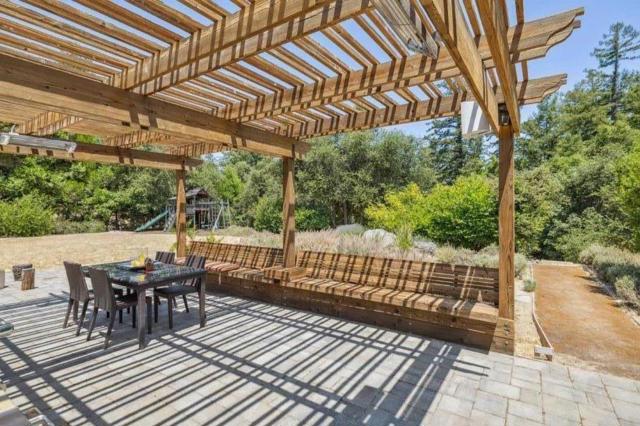 23583 Summit Road, Los Gatos CA: https://media.crmls.org/mediaz/e22ebefe-6be2-473e-adf3-419c4b745ae5.jpg