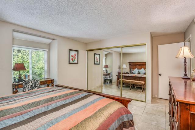 5225 E Waverly Drive, Palm Springs CA: https://media.crmls.org/mediaz/e22f957c-e667-4c5c-98d0-10afc03f88ee.jpg