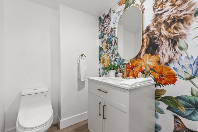 6422 CAMINITO LISTO, San Diego CA: https://media.crmls.org/mediaz/e22fdaf4-42ce-4093-ac4f-edaf0cec5304.jpg