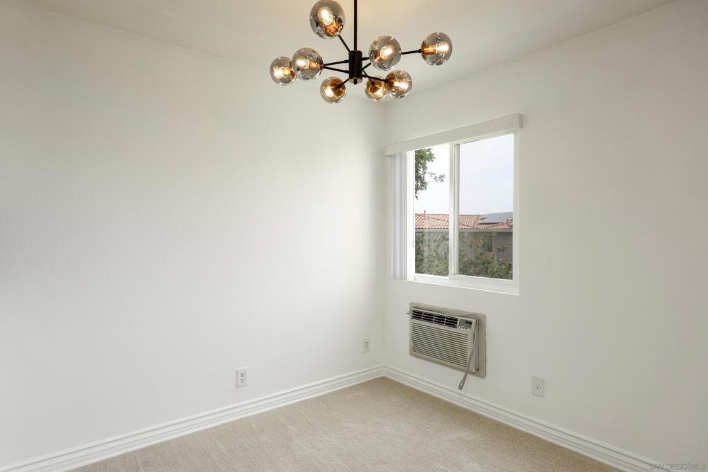 9949 Erma Rd - photo 11