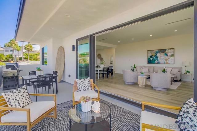 4607 Santa Cruz, San Diego CA: https://media.crmls.org/mediaz/e230e81e-af8b-4685-8d53-7f5b45ef05fa.jpg