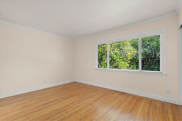 495 Giannini Drive, Santa Clara CA: https://media.crmls.org/mediaz/e2319f34-0aee-42d6-bf48-2fec6c0781f1.jpg