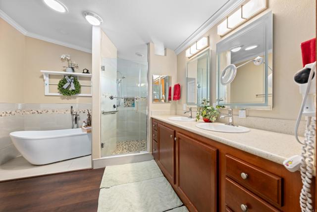 Detail Gallery Image 13 of 26 For 5132 Don Rodolfo Drive, Carlsbad,  CA 92010 - 3 Beds | 2/1 Baths