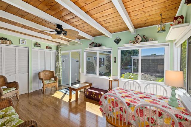 4730 Winona Ave, San Diego CA: https://media.crmls.org/mediaz/e2320542-fccd-4753-9ba9-5454f1e73d17.jpg