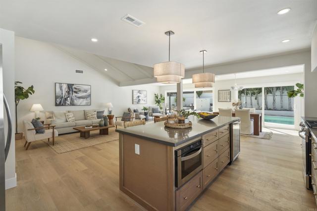 Detail Gallery Image 7 of 27 For 23152 La Vaca St, Lake Forest,  CA 92630 - 4 Beds | 2 Baths