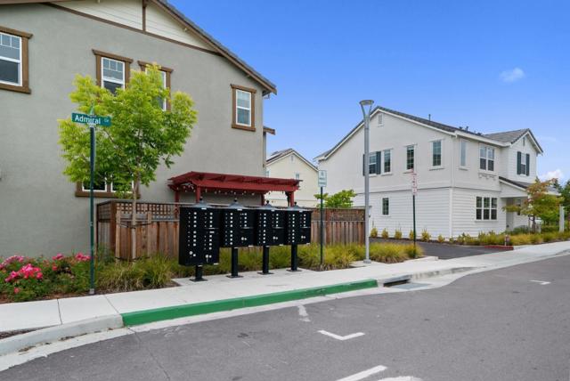 2632 Admiral Circle, Hayward CA: https://media.crmls.org/mediaz/e232cf6c-4f48-49e7-84e0-0b1486c20af3.jpg