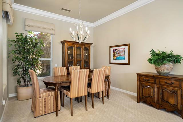 4 Hillcrest Drive, Palm Desert CA: https://media.crmls.org/mediaz/e233ef3c-47a8-4226-9377-b4664879bab6.jpg
