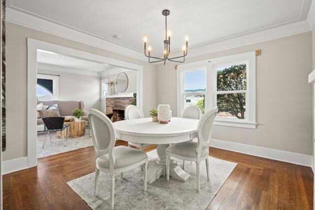 417 Belleville Boulevard, Half Moon Bay CA: https://media.crmls.org/mediaz/e233f8e0-13eb-43ca-8b96-db4e2b6bfecc.jpg