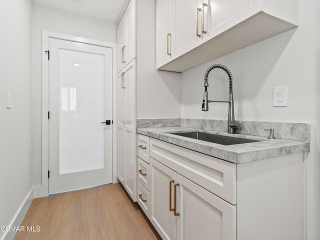 29831 White Otter Lane, Laguna Niguel CA: https://media.crmls.org/mediaz/e2342817-6b38-4b4c-96af-b2b5787f595c.jpg