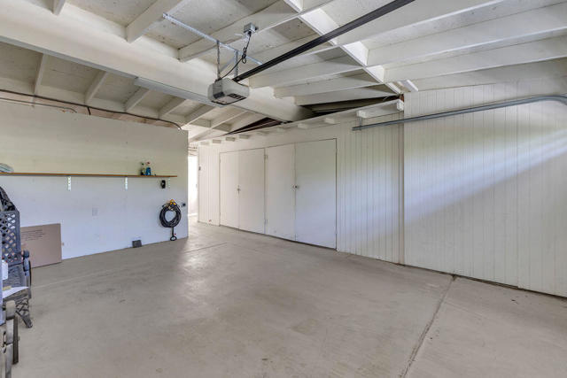 1075 E Sunny Dunes Road, Palm Springs, CA 92264