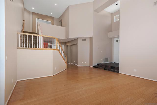 12722 Sandy Crest Ct, San Diego CA: https://media.crmls.org/mediaz/e235326f-2ec0-43c9-959e-c3ab49091d35.jpg