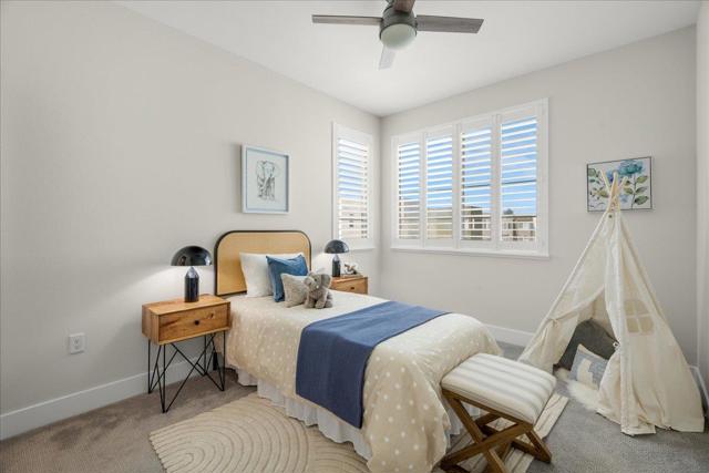 29333 Hub Court, Hayward CA: https://media.crmls.org/mediaz/e235a8a7-a4a0-466b-9ae1-43ec9222319b.jpg