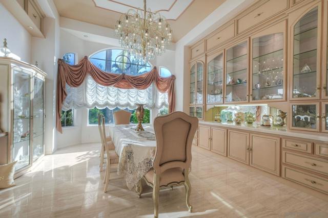 13455 Old Winery Road, Poway CA: https://media.crmls.org/mediaz/e2375d9f-25e5-4fb9-8532-e7f081575772.jpg