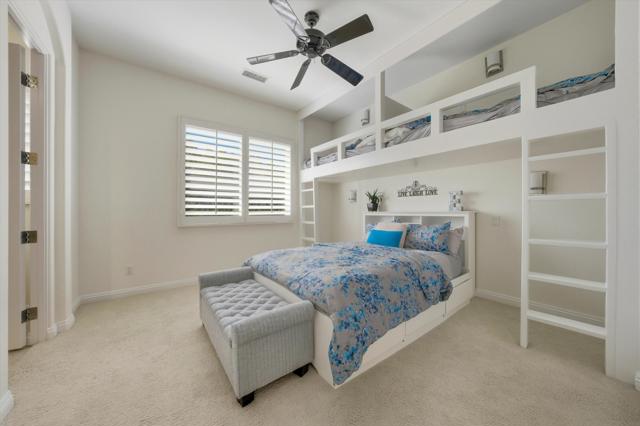 55340 Southern, La Quinta CA: https://media.crmls.org/mediaz/e237b90e-962b-4874-8a18-bf2d7cc6bfd5.jpg