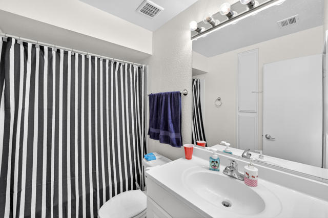 Image 21 of 23 For 48304 Stewart Drive J1