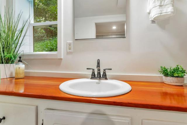 160 Woodland Drive, Ben Lomond CA: https://media.crmls.org/mediaz/e2399e1a-0e42-457c-afee-cbb8b1d92eb5.jpg