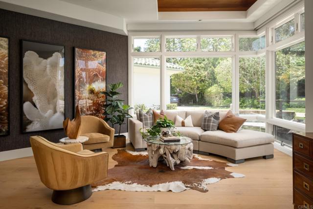 7888 Muirfield Way, Rancho Santa Fe CA: https://media.crmls.org/mediaz/e23a97a6-12fb-4bbd-a8a6-17b415e9a7d1.jpg