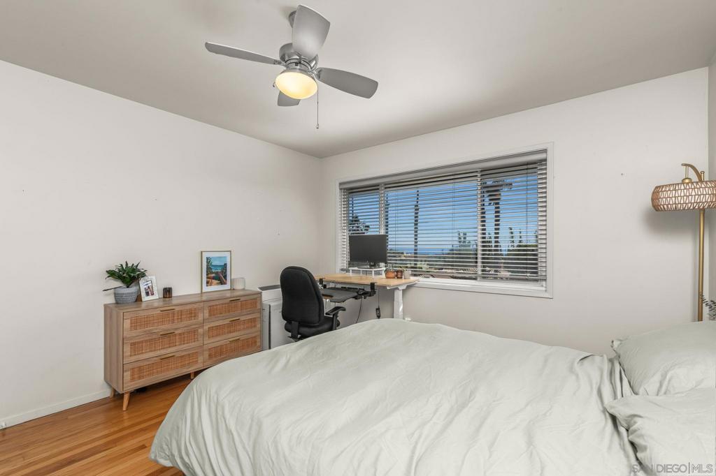 5367 La Jolla Blvd - photo 16