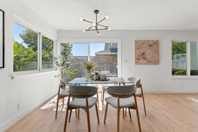 631 Spar Drive, Redwood City CA: https://media.crmls.org/mediaz/e23adbff-4384-4a40-9b92-3bd4cacd4edd.jpg