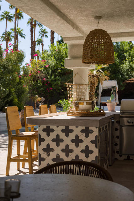 201 Augusta Drive, Palm Desert CA: https://media.crmls.org/mediaz/e23afe70-eedc-4632-92a8-2f670a32c24e.jpg