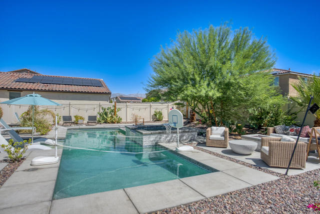 50656 Calle Cervantes, Coachella CA: https://media.crmls.org/mediaz/e23b25b7-40fe-4f66-91f5-333715ba3f18.jpg