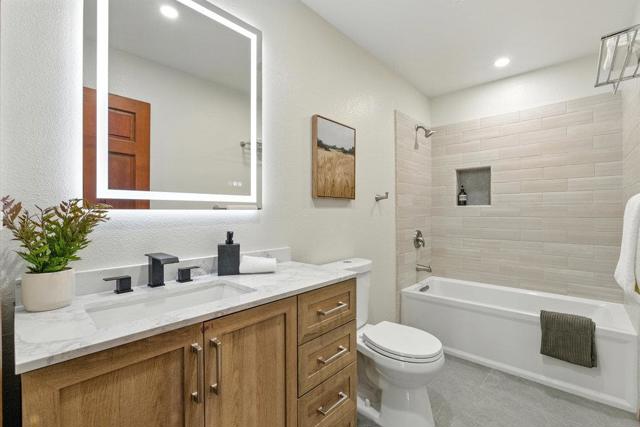 430 Marine Boulevard, Moss Beach CA: https://media.crmls.org/mediaz/e23b3039-299b-4f77-8c2d-74bc22304c0a.jpg