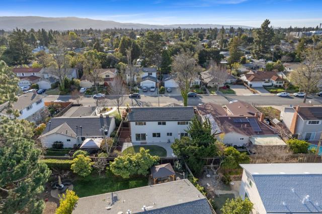 868 Laburnum Drive, Sunnyvale CA: https://media.crmls.org/mediaz/e23c003a-4fdc-4410-b100-91fb900658cd.jpg