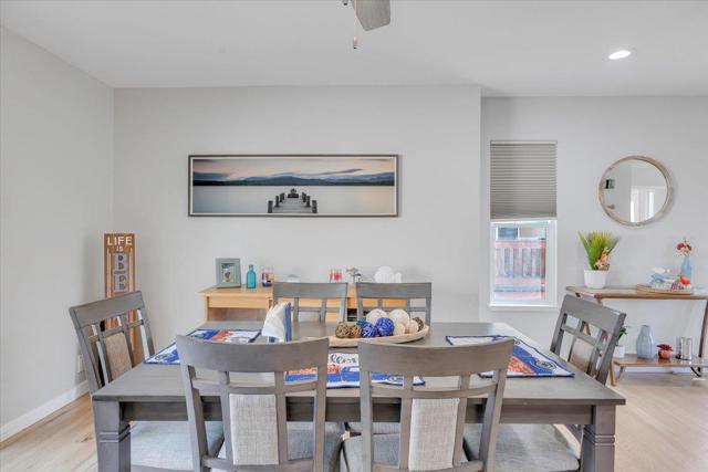 475 Sunrise Road, Copperopolis CA: https://media.crmls.org/mediaz/e23cfa53-e5a3-4c44-bd35-1586accec5f5.jpg